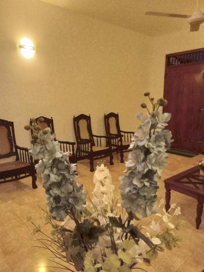 Sky Bloom Bed & Breakfast Homagama Bagian luar foto