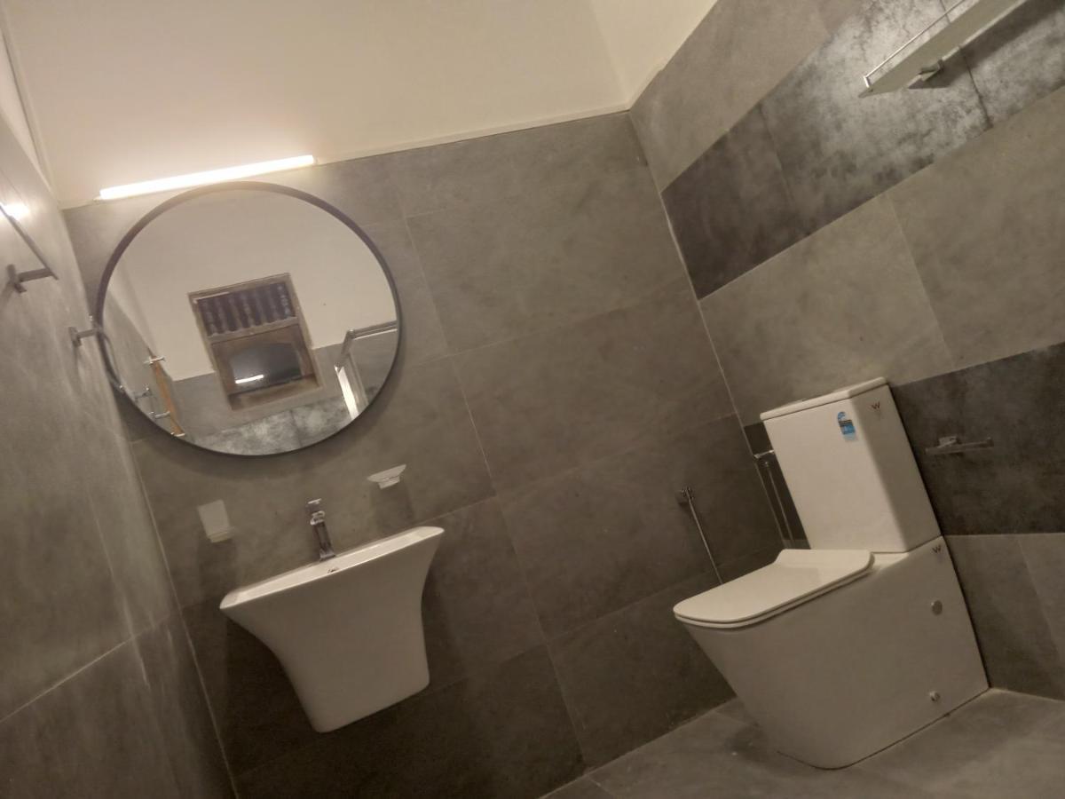 Sky Bloom Bed & Breakfast Homagama Bagian luar foto