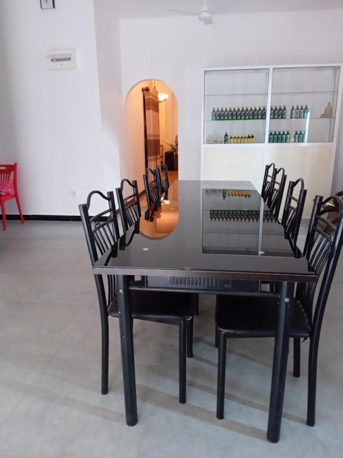 Sky Bloom Bed & Breakfast Homagama Bagian luar foto